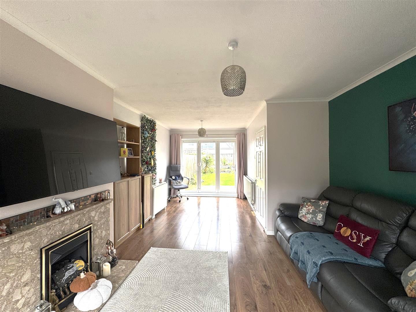 .Enfield Close, Cwmrhydyceirw, Swansea, SA6 6LW